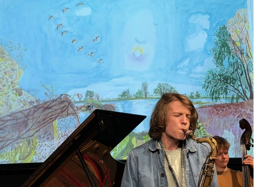 Lucas Bakker and River Adomeit